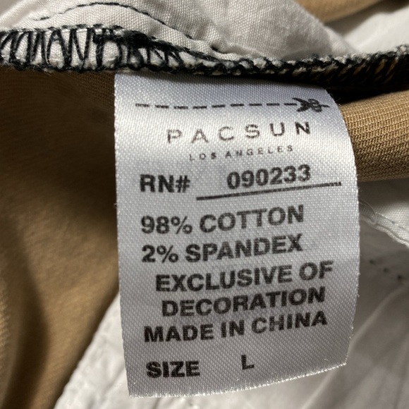 PacSun Tiger Camo Shorts size Large - Picture 7 of 7